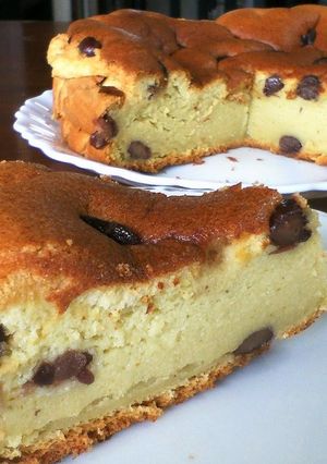 A picture of Moist Cucumber Cake.