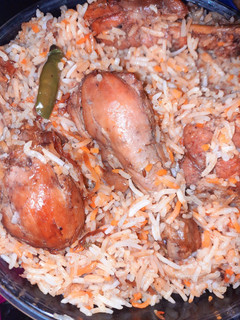A picture of Chicken biryani.