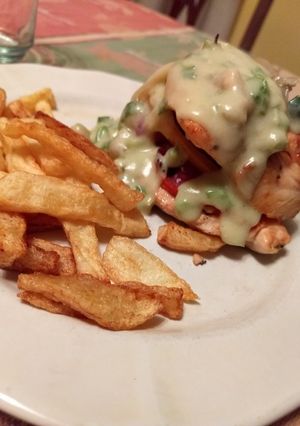 Una foto de Pollo al Roquefort y verdeo