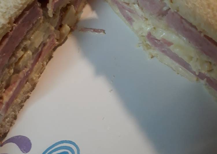 Sandwich de Medianoche 9