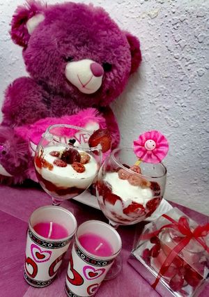 A picture of Yoghurt Strawberry delight.