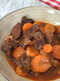 Una foto de Goulash de ternera en olla FussionCook FC7Smart
