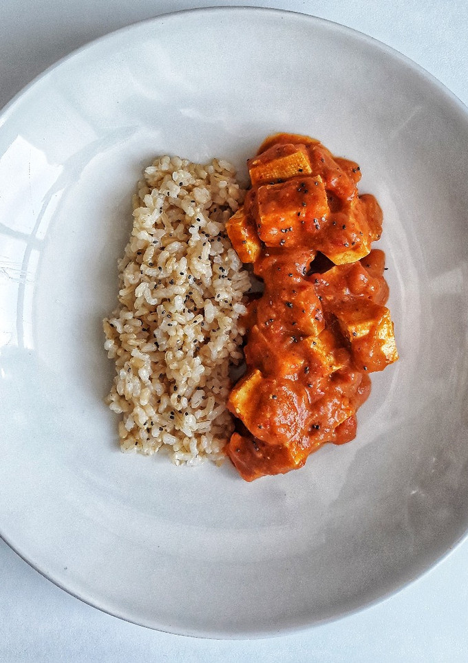 Una foto de 🌱TOFU AL CURRY🌱