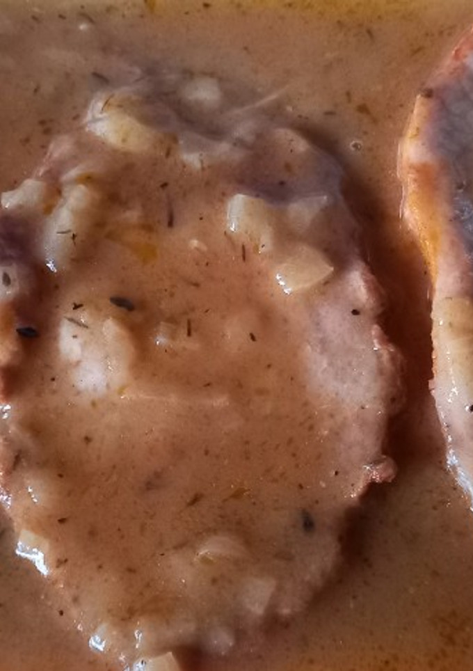 Una foto de 200. Lomo de cerdo en salsa