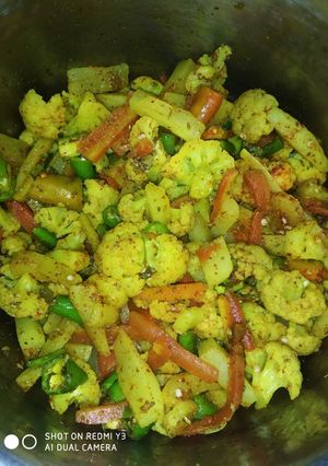 A picture of Mix veg pickle.