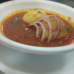 A picture of Egg curry.