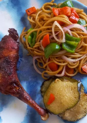 Stir fried pasta ainihin hoton girkin