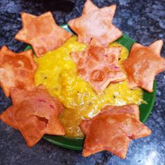 A picture of Star Shape Beetroot Puri.