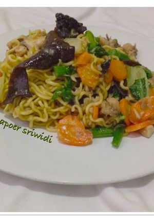 Foto resep Mie goreng ayam chinese food