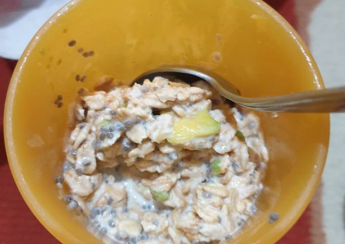 Resep Overnight oatmeal alpukat Anti Gagal