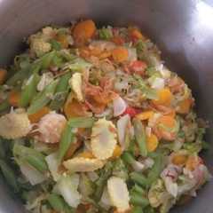 A picture of Tumis sawi,wortel,buncis.