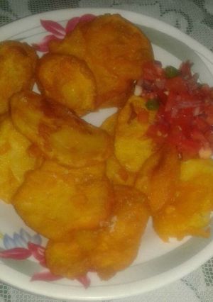 A picture of Bhajia / Viazi Karai.