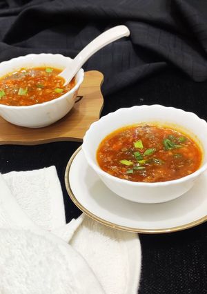 हॉट एंड सौर सुप(Hot and sour soup recipe in Hindi) रेसिपी मुख्य फोटो