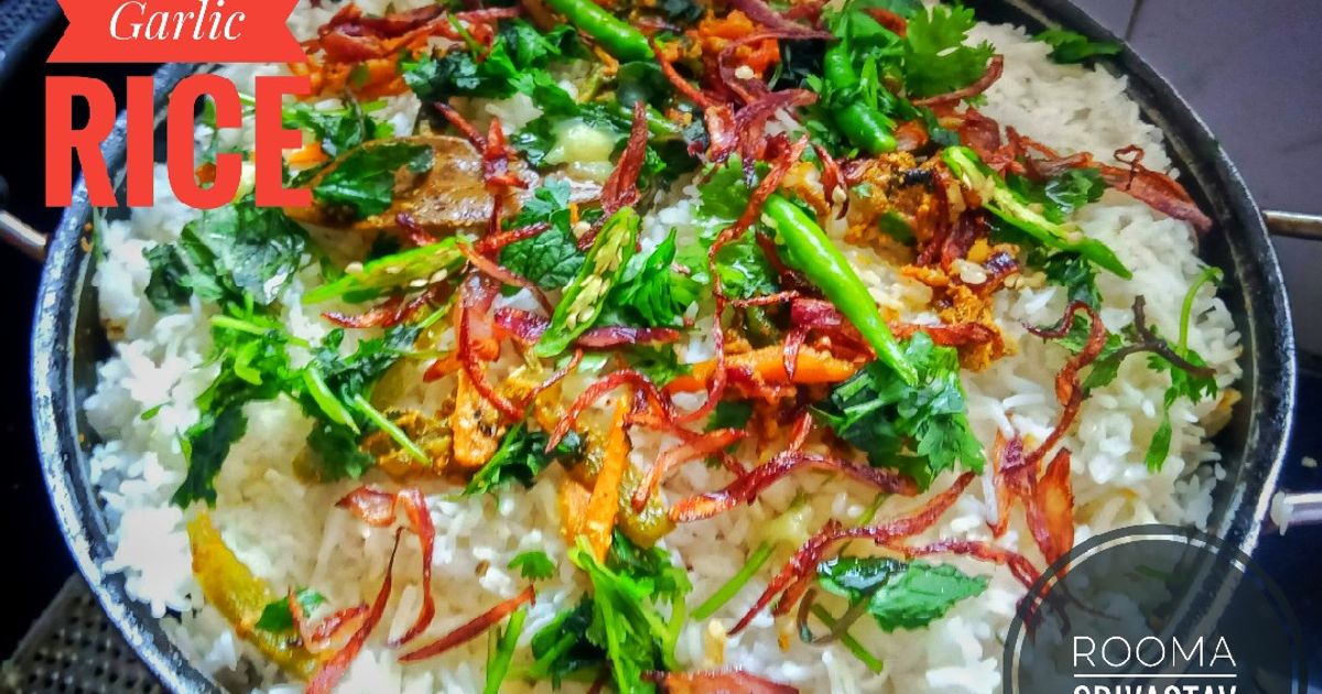 चिल्ली गार्लिक राइस | Chilli Garlic Rice Recipe In Hindi ) रेसिपी बनाने ...