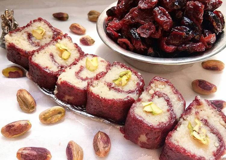 Recipe of Any-night-of-the-week Cranberry aur mave ka meetha