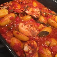 A picture of Garden Herb & Paprika Chicken Traybake.