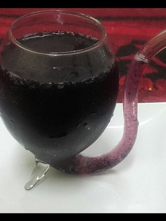 A picture of Cherry juice.