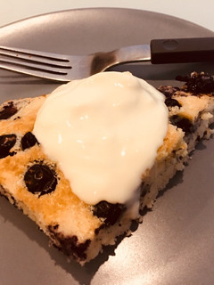 A picture of Baked blueberry pancake.