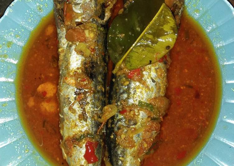 Cara Gampang Menyiapkan Sambal tomat ikan kiu kiu chy2, Lezat