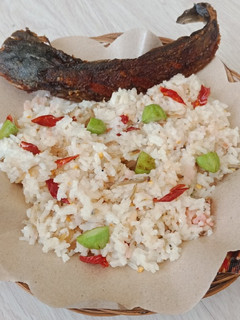 Foto resep Nasi Liwet teri pete (rice cooker)