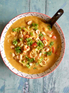 A picture of Thai Crayfish Noodle Soup.