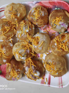 दही सेव के गोलगप्पे (Dahi sev ke golgappe recipe in Hindi) रेसिपी मुख्य फोटो