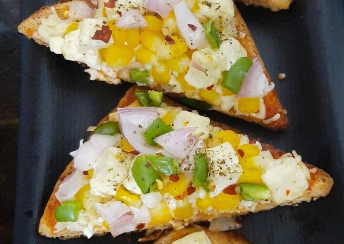 Schezwan Pizza Toast