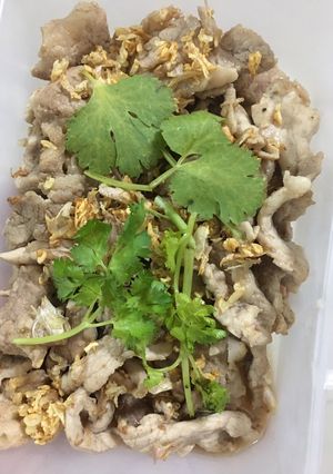 รูปของ “หมูทอดกระเทียม”