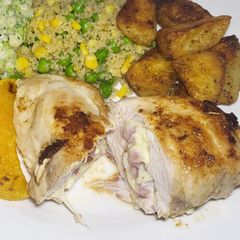 A picture of Stuffed chicken breast, Salami, bacon and double cheese.