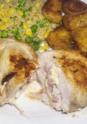 A picture of Stuffed chicken breast, Salami, bacon and double cheese.