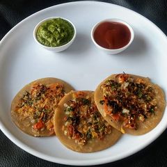 A picture of Brown Bread Mini Uttapam.