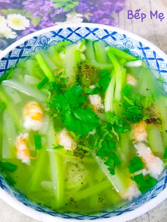 Hình của món Canh bầu nấu tôm.