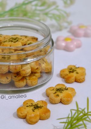 Foto resep Garlic Cheese Cookies