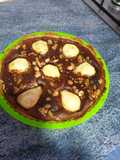Tarta de chocolate con pera y almendras
