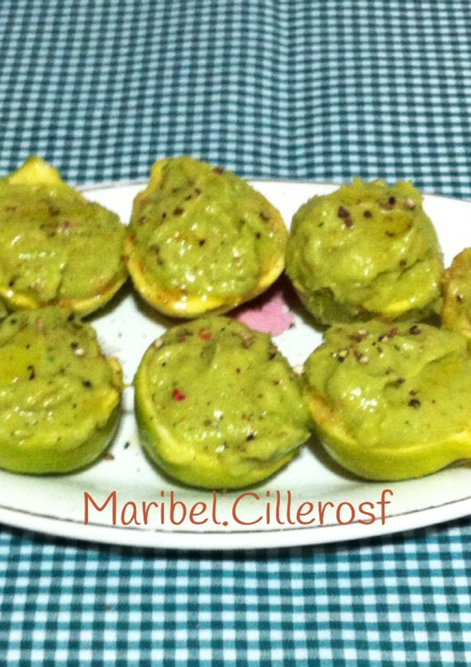 Una foto de Higos verdes rellenos