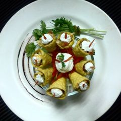 A picture of Mexican cone wrap.