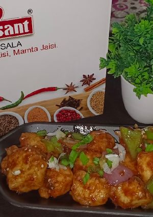 પનીર ચીલી ડ્રાય (Paneer Chili Dry Recipe In Gujarati) રેસીપી મુખ્ય ફોટો