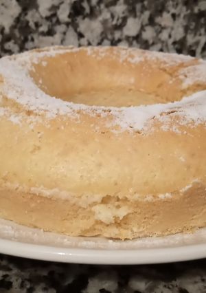 A picture of Water 💦 cake no milk,no yogurt no butter.