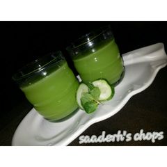 A picture of Cucumber lemonade.