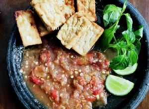 Foto resep Tahu Goreng Sambal Mentah