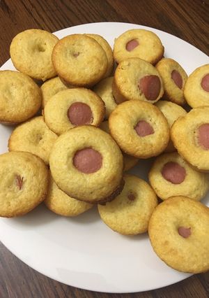 A picture of Corndog bites.
