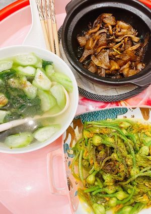 Hình của món Mâm cơm chay cho tháng 7 😌.