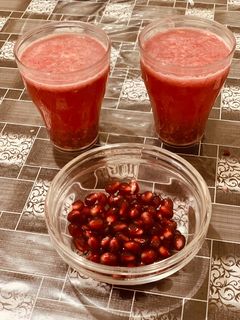 A picture of Pomegranate smoothie.