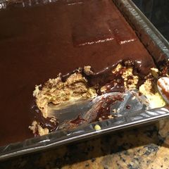 A picture of Chocolate Eclair No Bake Cake.