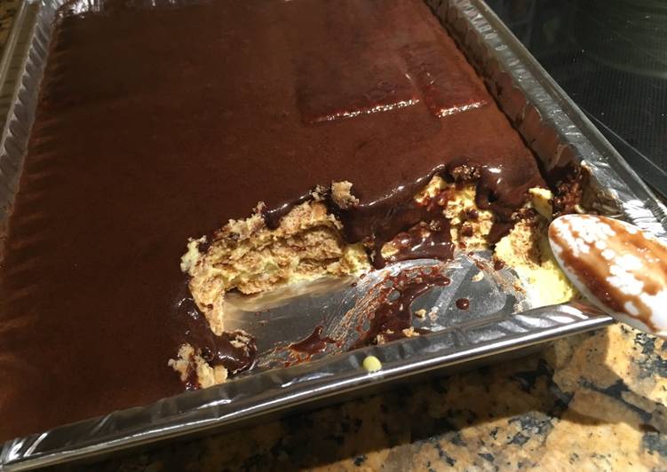 Steps to Make Super Quick Homemade Chocolate Eclair No Bake Cake