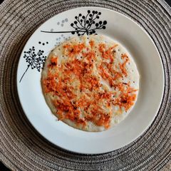 A picture of Carrot utthapam (carrot Dosa).