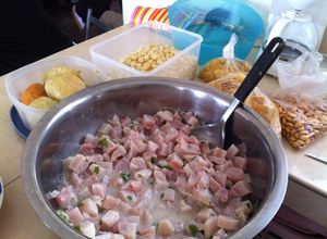 Una foto de Ceviche de pescado (lenguado)