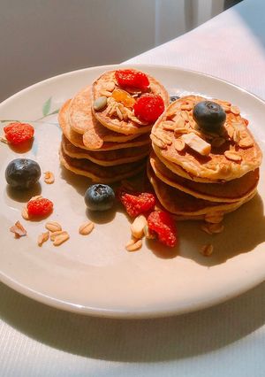 Hình của món Bánh pancakes chuối yến mạch.