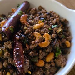 A picture of Cashew qeema.