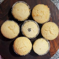 A picture of Eggless Vanilla Muffins.